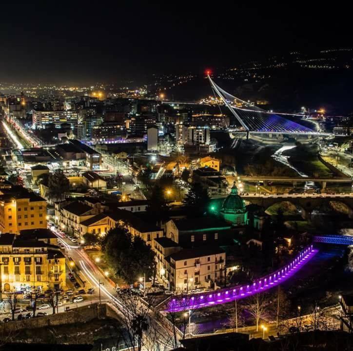 Ellebi Galleria E Dimora D'Arte Cosenza Bagian luar foto